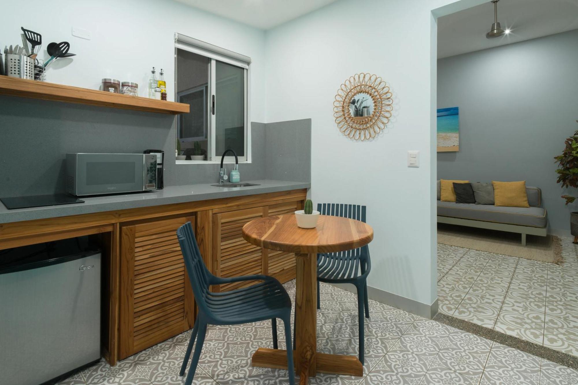 Tamarindo Bay Suites - Self Check In, Adults Only المظهر الخارجي الصورة